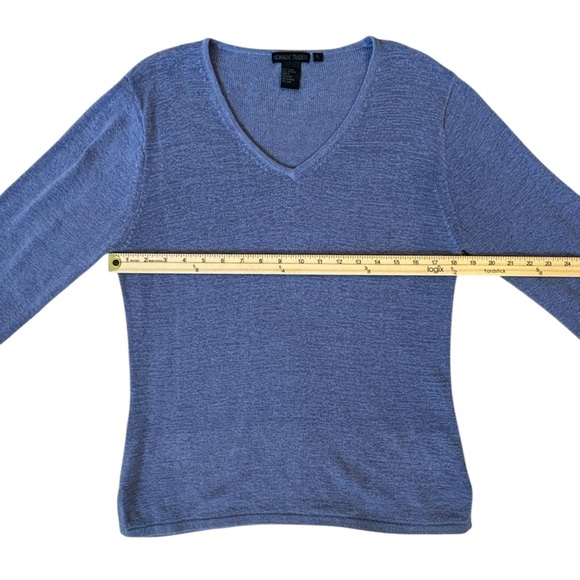 Nomadic Traders Purple V-Neck Women's Sweater - Picture 4 of 8